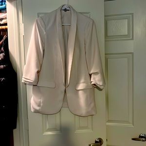 Express ruched sleeve boyfriend blazer ( open front _ no closure)